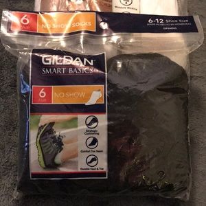 ⛔️REDUCED⛔️ NIP Gildan Men's No Show Socks